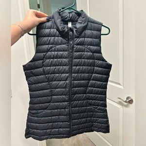Lululemon puffer vest! EUC